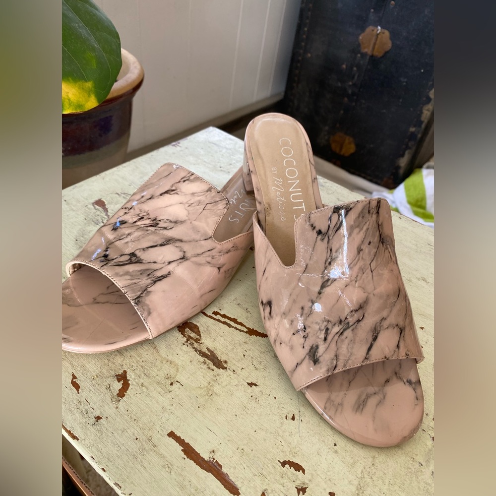 Coconuts Slip on marble Slides